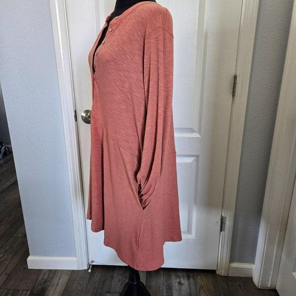NWT Flawless Henley A-line Relaxed With Pockets Dress Size Medium - Picture 3 of 10